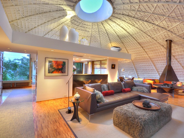 504 Spiller Living to Kitchen