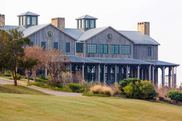 Barefoot Ranch, Texas