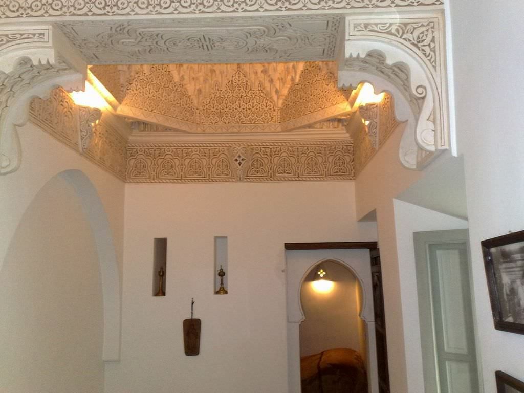 The Middle East Likes a Good Ceiling!