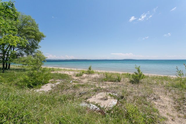 12570 E. Hendryx Dr.|secondshelters.com